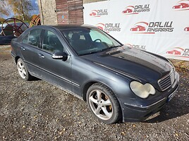 Mercedes-Benz C 270 Sedanas 2002