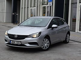 Opel Astra Hečbekas 2015