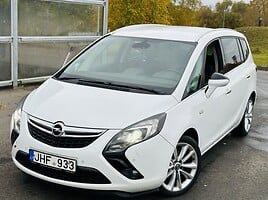 Opel Zafira 2013 m Vienatūris