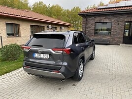 Toyota RAV4 V 2021 m