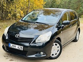 Toyota Verso 2010 y Van