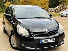 Toyota Verso 2010 y Van