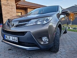 Toyota RAV4 2013 г Внедорожник / Кроссовер