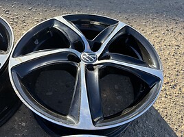 Volkswagen Siunciam, 8J ET35 light alloy R18 rims