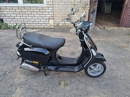 Piaggio Vespa 2012 г Мотороллер / Мопед