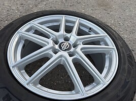 Nissan Siunciam, 8J ET35 light alloy R18 rims