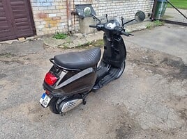 Piaggio Vespa 2009 г Мотороллер / Мопед