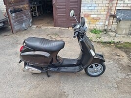 Piaggio Vespa 2009 г Мотороллер / Мопед