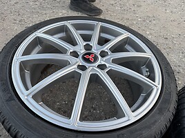 Mitsubishi Siunciam, 7.5J Et55 light alloy R18 rims