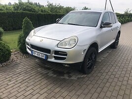 Porsche Cayenne 2004 y Off-road / Crossover