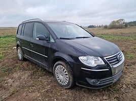 Volkswagen Touran 2007 m dalys