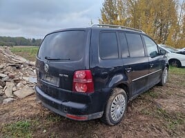 Volkswagen Touran 2007 m dalys