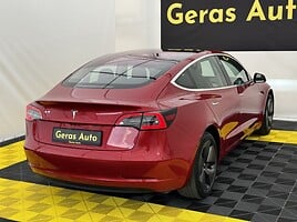 Tesla Model 3 2018 m Sedanas