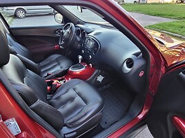 Nissan Juke 2012 г Внедорожник / Кроссовер