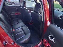 Nissan Juke 2012 г Внедорожник / Кроссовер