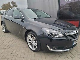 Opel Insignia 2015 г Хэтчбек