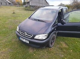 Opel Zafira 2002 m Vienatūris