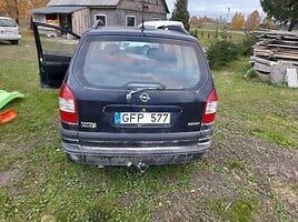 Opel Zafira 2002 m Vienatūris