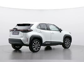 Toyota Yaris Cross 2023 г Внедорожник / Кроссовер