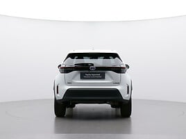 Toyota Yaris Cross 2023 г Внедорожник / Кроссовер