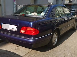 Mercedes-Benz E 290 1998 г Седан