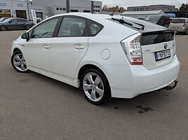 Toyota Prius 2010 г Хэтчбек