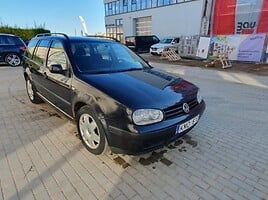 Volkswagen Golf 2000 г Универсал