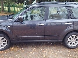 Subaru Forester III 2008 y