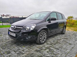 Opel Zafira 2011 г Минивэн