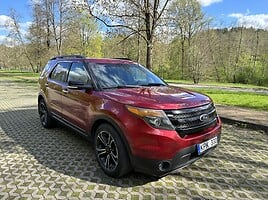 Ford Explorer 2013 г Внедорожник / Кроссовер