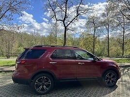 Ford Explorer 2013 г Внедорожник / Кроссовер