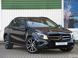 Mercedes-Benz GLA200 2016 г Внедорожник / Кроссовер