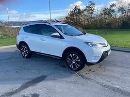 Toyota RAV4 2015 y Off-road / Crossover