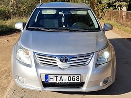 Toyota Avensis III 2010 y