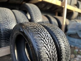 Nokian WR D4 R16 