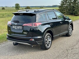 Toyota RAV4 IV 2017 y