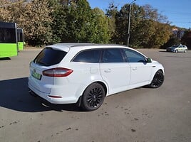 Ford Mondeo 2012 y Wagon