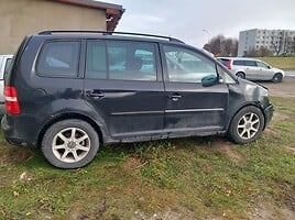 Volkswagen Touran I 2005 г запчясти