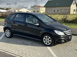 Mercedes-Benz B 180 2010 г Минивэн