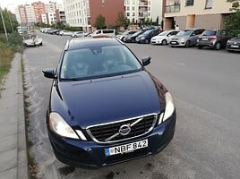 Volvo XC60 2012 г Внедорожник / Кроссовер