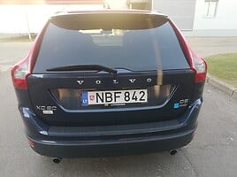 Volvo XC60 2012 г Внедорожник / Кроссовер