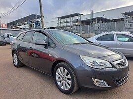 Opel Astra Universalas 2011