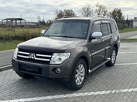 Mitsubishi Pajero Visureigis / Krosoveris 2012