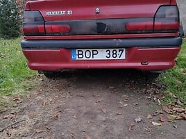 Renault 19 1993 г Седан