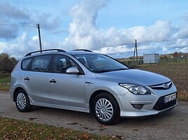 Hyundai i30 2011 m Universalas