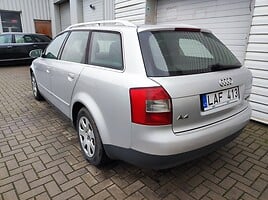 Audi A4 3208 2004 y