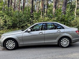 Mercedes-Benz C 180 W204 2008 y