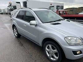 Mercedes-Benz ML 320 2008 г Внедорожник / Кроссовер