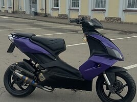 Aprilia SR 2010 г Мотороллер / Мопед