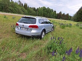 Volkswagen Passat Alltrack 2012 y Off-road / Crossover